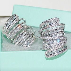 White Sapphire .925 Silver Cocktail Ring